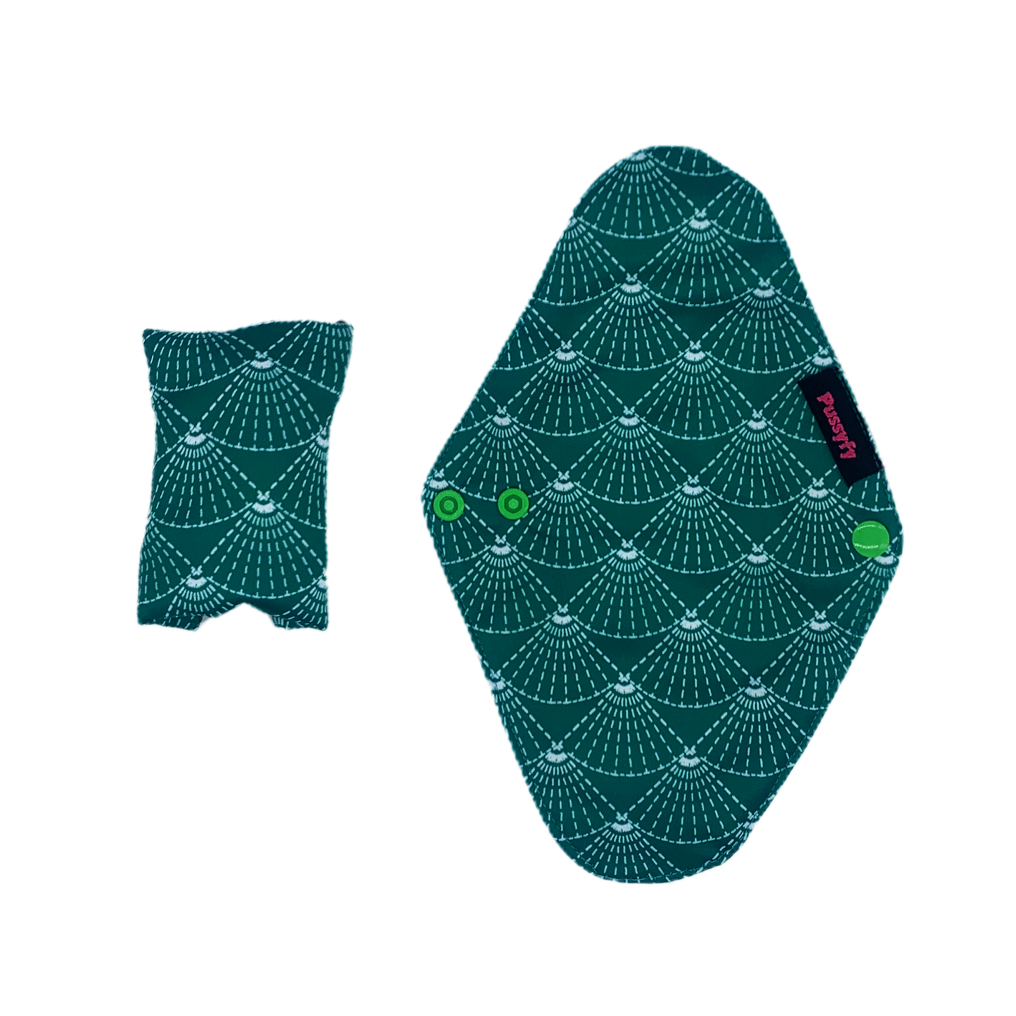 La serviette hygiénique lavable design losange vert est plié en 4 et de face déplier. Flux léger à abondant - Pussyfy